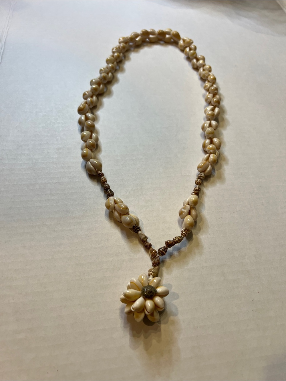 Handmade Cream Shell Bead Necklace with Floral Pendant